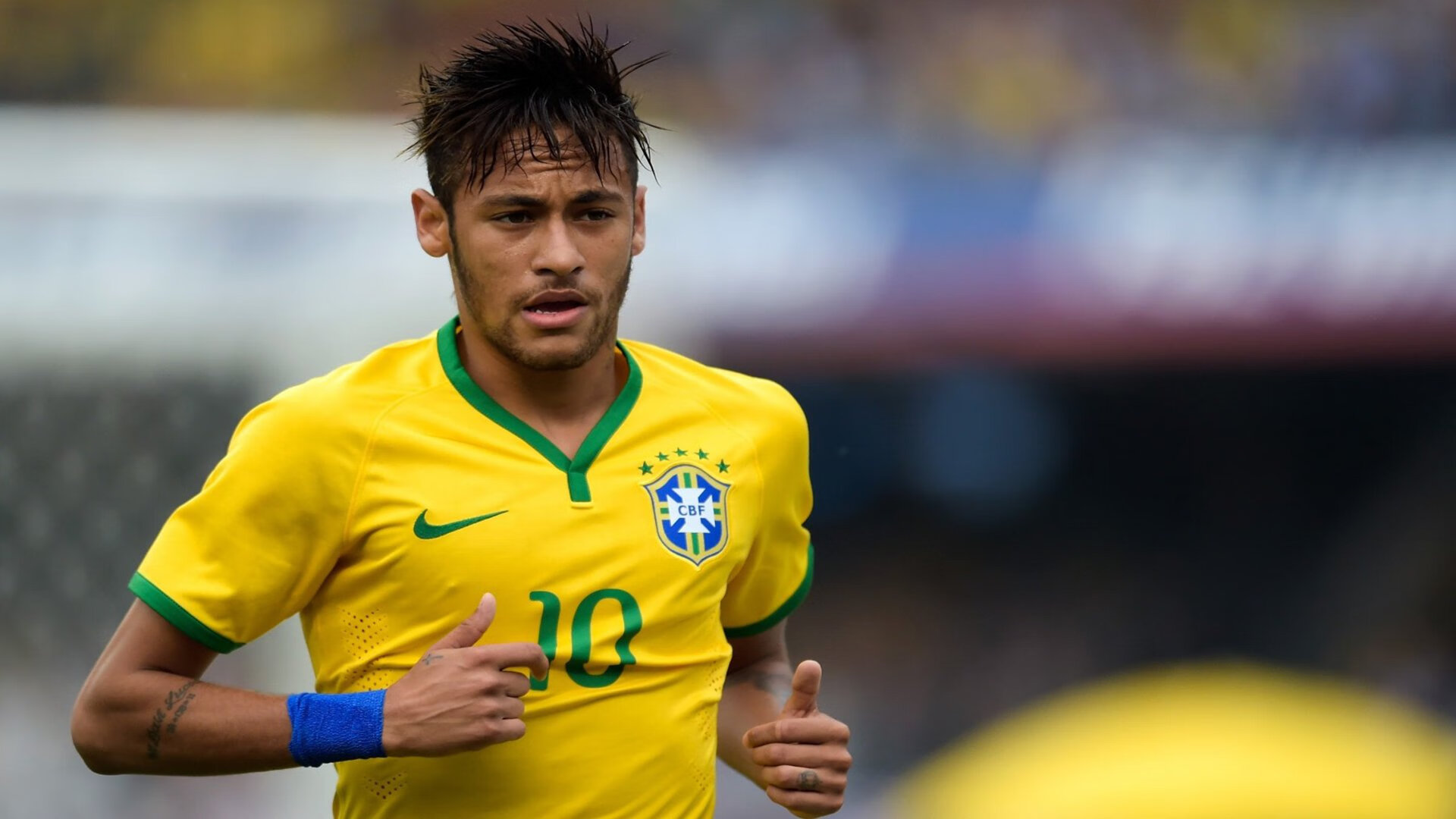 开云综合服务-乌拉圭队前锋洛佩斯在巴黎奥运会上表现出色，拉齐奥洛佩斯