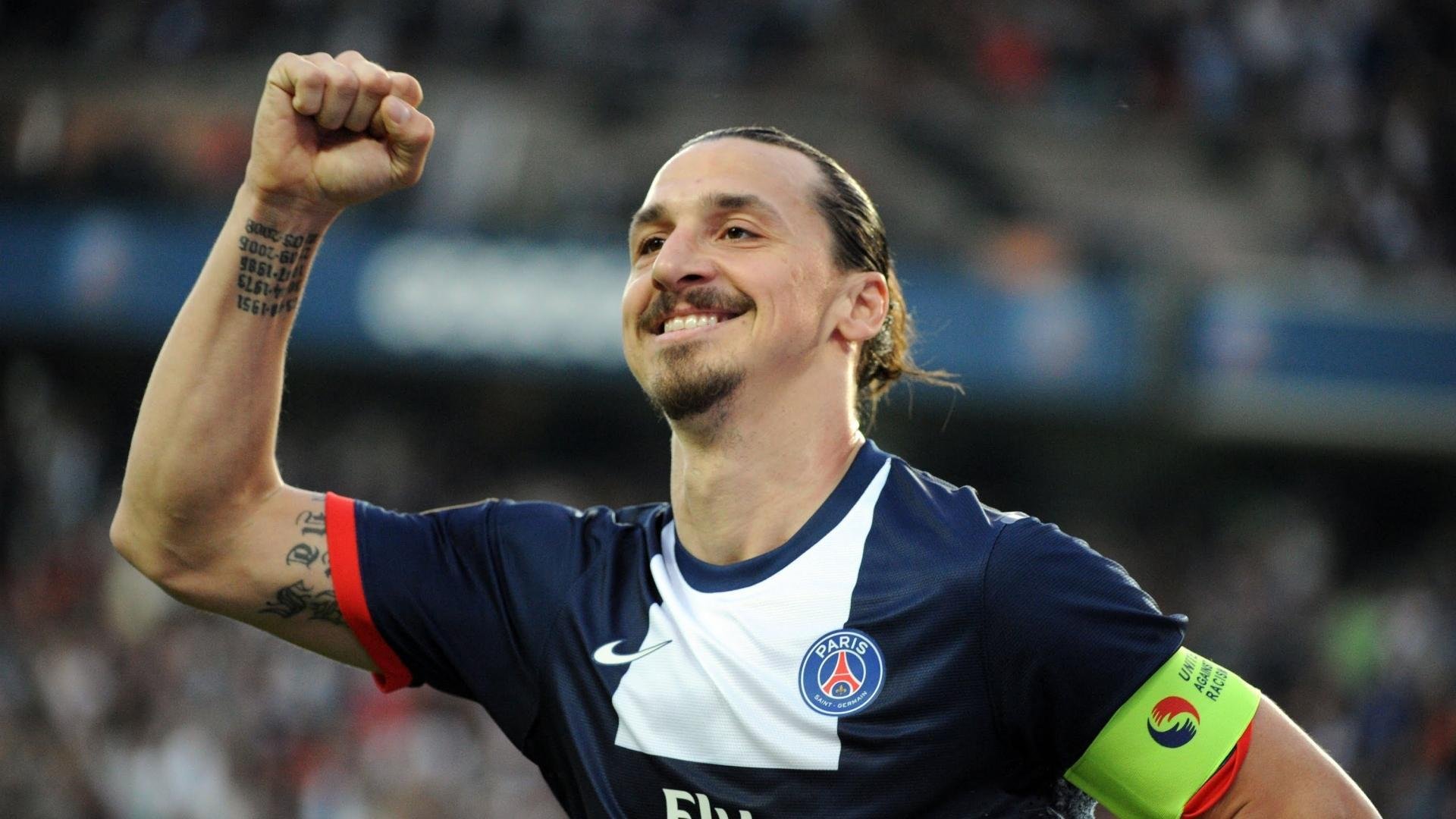 开云体育官网下载-德甲新战术引领潮流，精彩片段层出不穷，德甲新赛季实力分析